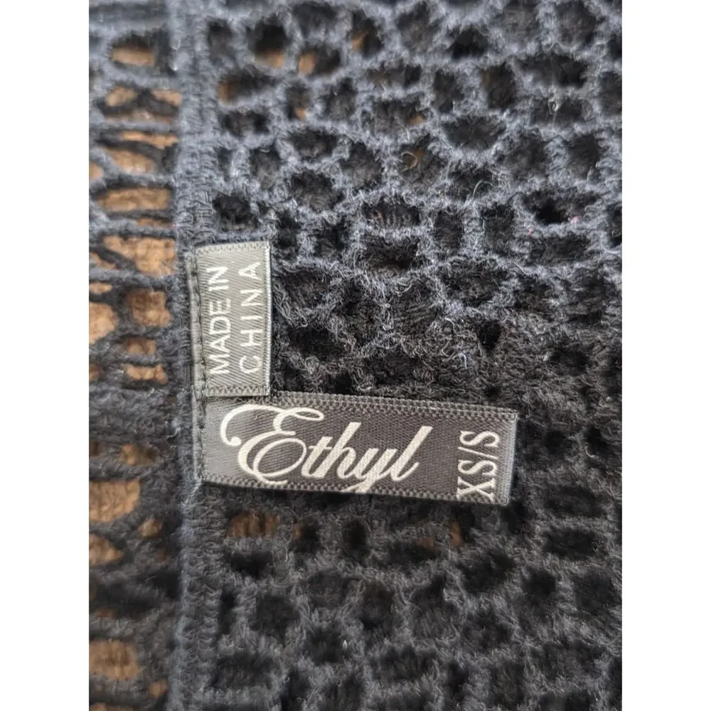 Ethyl Black Crochet Lace Floral Tunic Open Knit Boho Layering Statement Romantic - Picture 6 of 7